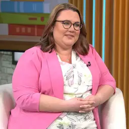 Beyond the Classroom: Ashlie Crosson's National Teacher of the Year Recognition
